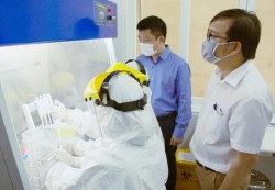 BSR bàn giao hệ thống máy xét nghiệm SARS-CoV-2 cho tỉnh Quảng Ngãi