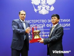 Chủ tịch PVN Nguyễn Xuân Sơn làm việc tại Liên Bang Nga