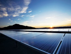 Ký hợp đồng tài trợ vốn cho Dự án điện mặt trời Phong Điền