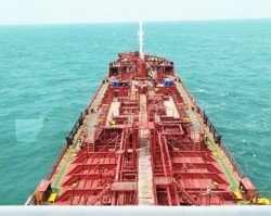 PVTrans Oil nhận bàn giao tàu PVT Neptune tại Singapore