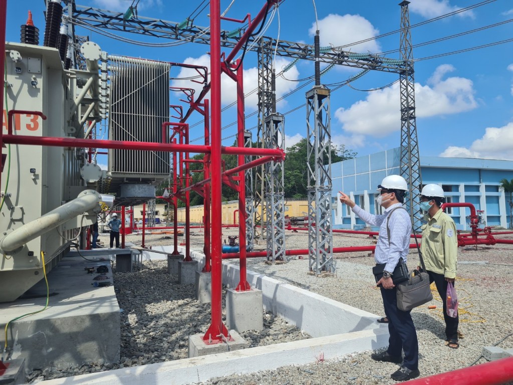 Đóng điện dự án nâng công suất Trạm biến áp 220 kV Huế