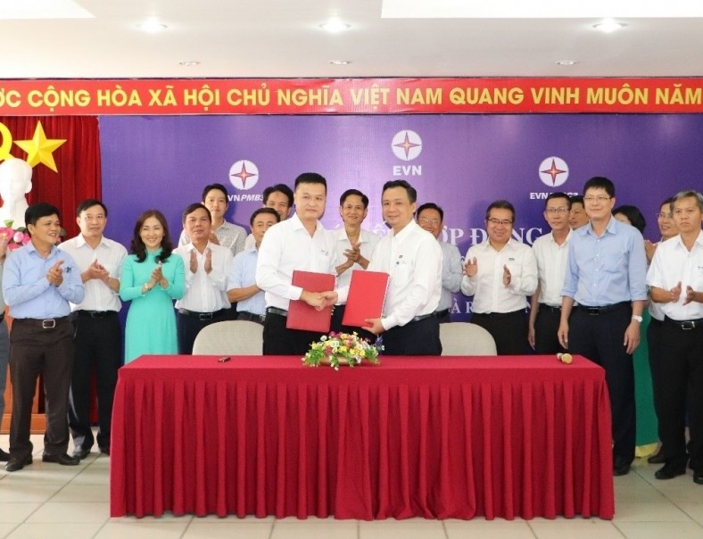 Ký hợp đồng tư vấn khảo sát, lập báo cáo khả thi dự án cấp điện lưới quốc gia cho huyện Côn Đảo