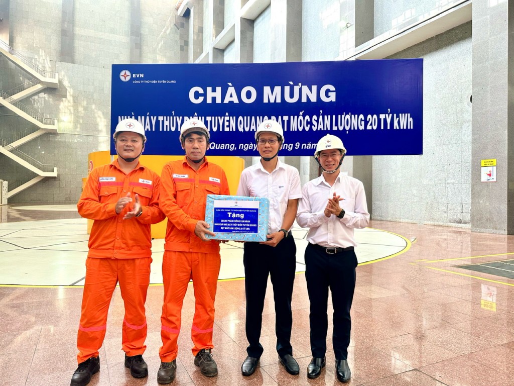 Nhà máy Thủy điện Tuyên Quang đạt sản lượng 20 tỷ kWh