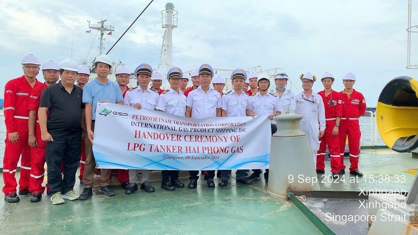 PVTrans tiếp nhận bàn giao tàu LPG Hải Phòng Gas tại Singapore