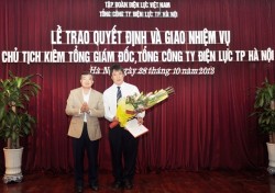 Bổ nhiệm tân Chủ tịch kiêm Tổng giám đốc EVN HANOI