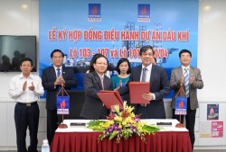 PVEP và PVEP Sông Hồng ký hợp đồng điều hành dự án dầu khí