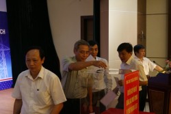 EVN NPC quyên góp ủng hộ đồng bào miền Trung