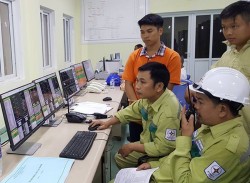 Đóng điện trạm biến áp 220 kV Ngũ Hành Sơn