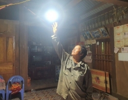 Hiệu quả từ điện lưới quốc gia mang lại cho 200 hộ đồng bào Mông (Điện Biên)
