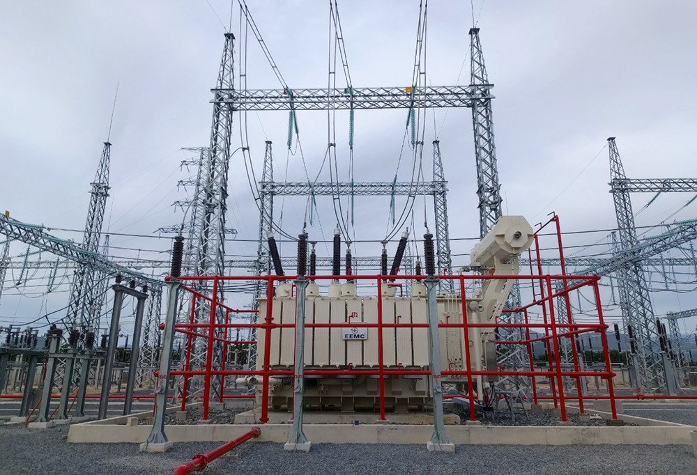 Hoàn thành dự án Trạm biến áp 220 kV Cam Ranh