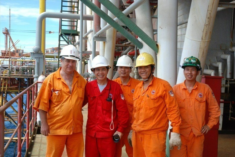 Đoàn kết - hữu nghị trên các công trình khai thác dầu khí của Vietsovpetro