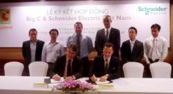 Schneider Electric Việt Nam và Big C ký kết dự án “Năng lượng mặt trời”