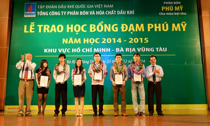 pvfcco khoi dong chuong trinh hoc bong dam phu my nam hoc 2015 2016