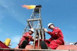 Mỏ Bir Seba tại Algeri của PVEP đạt mốc 1 triệu thùng dầu