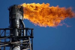 Mỏ khí Lan Tây và Lan Đỏ đạt mốc 300 triệu thùng dầu