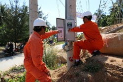 Hoàn thành dự án cấp điện lưới quốc gia cho xã đảo Lại Sơn