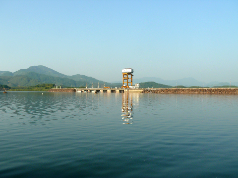 Cho phép hồ Thủy điện Sông Bung 2 tích nước trở lại