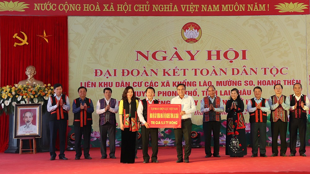 EVN ủng hộ tỉnh Lai Châu 2,5 tỷ đồng xây dựng nhà ở cho hộ nghèo