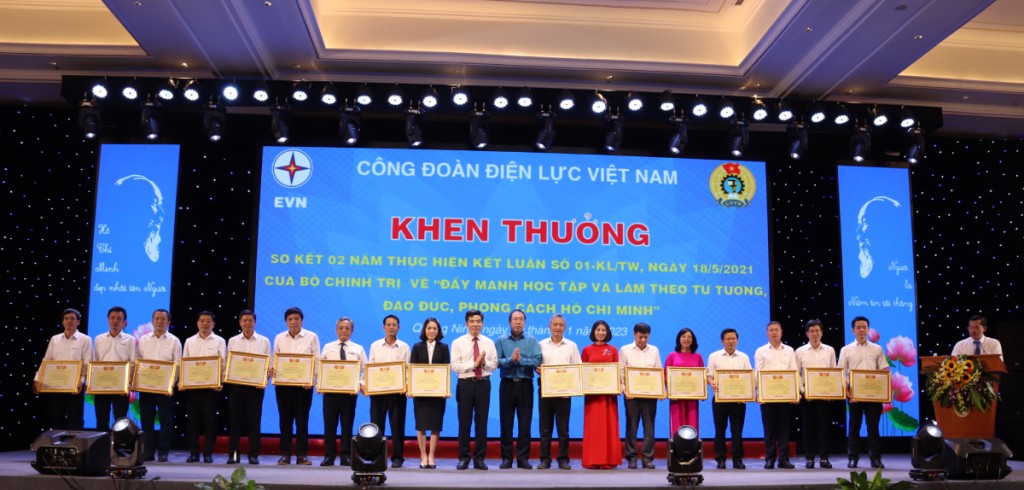 Công đoàn Điện lực Việt Nam tổng kết chương trình ‘10 nghìn sáng kiến’