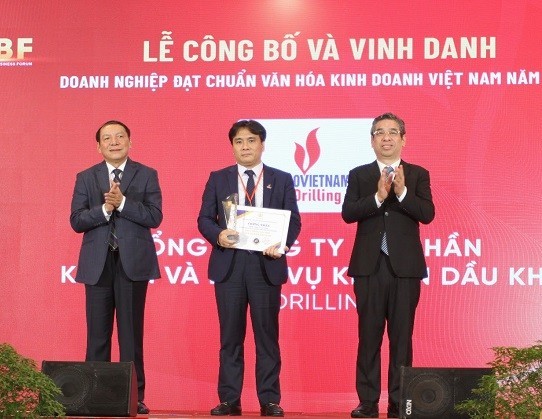 PV Drilling nhận giải ‘Doanh nghiệp đạt chuẩn văn hóa kinh doanh Việt Nam năm 2023’