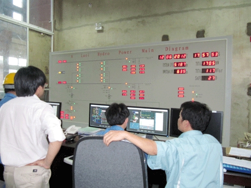Thủy điện cột nước thấp đầu tiên của Việt Nam hoà lưới tổ máy cuối cùng