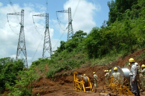 Chuẩn bị đóng điện công trình ĐZ 220 kV Đắc Nông - Phước Long - Bình Long