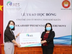 AES Việt Nam trao tặng 120 suất học bổng cho học sinh tại Bình Thuận