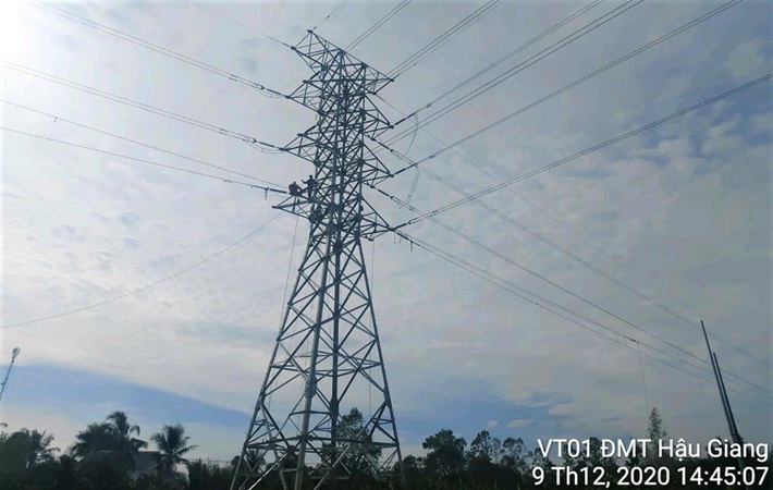 Tuyến đường dây 110 kV đấu nối Vị Thanh - Long Mỹ có chiều dài 6,83 km