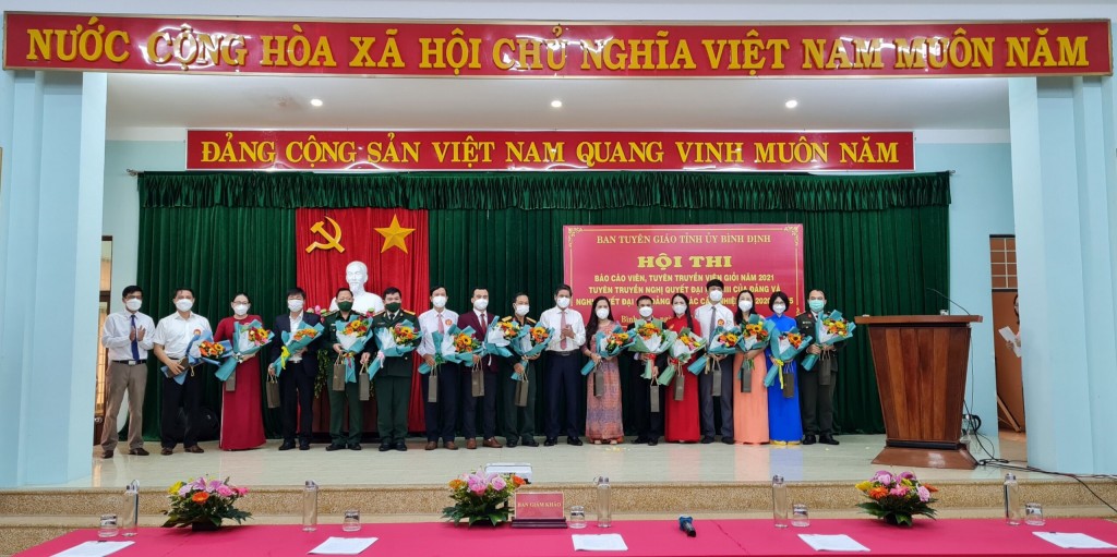 Đảng ủy Thủy điện An Khê - Ka Nak đạt giải Ba tại Hội thi Báo cáo viên, tuyên truyền viên giỏi tỉnh Bình Định năm 2021