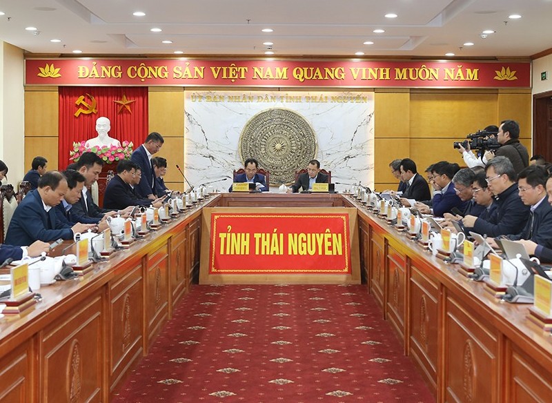 Chủ tịch HĐTV EVN làm việc với tỉnh Thái Nguyên về hạ tầng lưới truyền tải điện