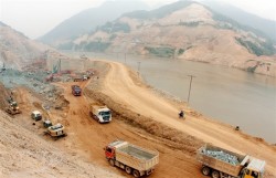 Thủy điện Lai Châu đẩy nhanh tiến độ vượt lũ