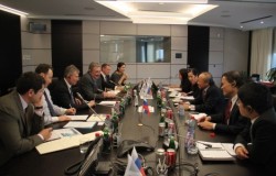 Petrovietnam gặp mặt các đối tác và nhà thầu dầu khí