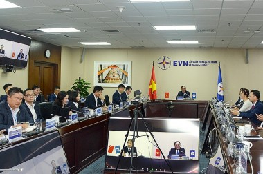 EVN và CSG (Trung Quốc) bàn định hướng hợp tác điện lực trong năm 2023