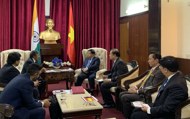 ONGC muốn cùng Việt Nam thăm dò dầu khí ở nước thứ ba