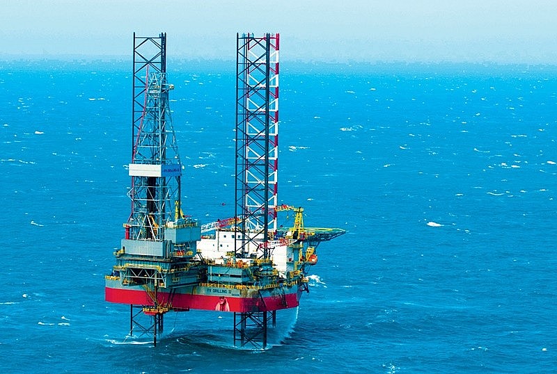 Giàn khoan biển tự nâng của PV Drilling chuẩn bị chiến dịch khoan ở Indonesia