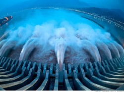 Đấu tranh đòi ngưng xây đập thủy điện trên sông Nộ