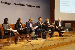 Việt Nam tham dự 'đối thoại về chuyển đổi năng lượng' ở Berlin