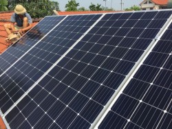 Quảng Bình khuyến khích phát triển điện mặt trời trên mái nhà