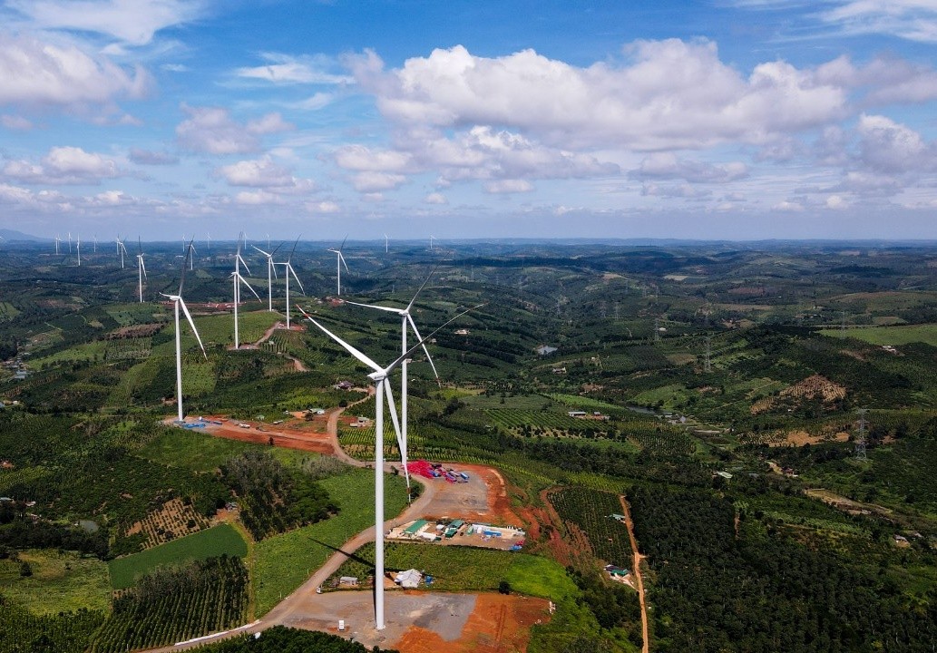 Đã có 2 dự án điện gió chuyển tiếp được EVN phê duyệt  ‘giá mua điện tạm thời’