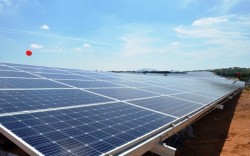 Dự án điện mặt trời có sự góp vốn quốc tế ở Bình Thuận phát điện