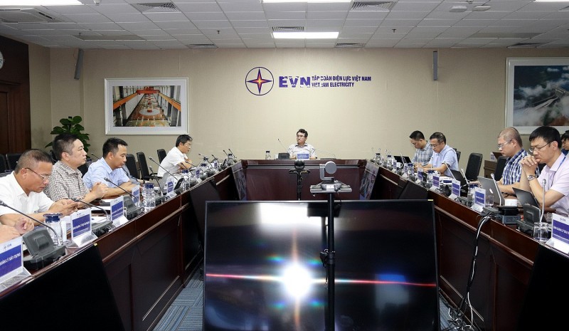 EVN bàn kế hoạch triển khai thực hiện Quy hoạch điện VIII