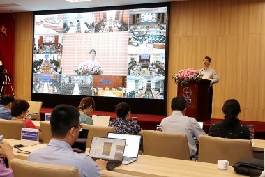 Nhiều gói thầu lớn, tính chất phức tạp được EVN đấu thầu (qua mạng) thành công