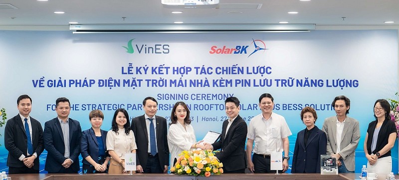 VinES, SolarBK khởi động giải pháp điện mặt trời mái nhà, kèm lưu trữ năng lượng VinES, SolarBK khởi động giải pháp điện mặt trời mái nhà, kèm lưu trữ năng lượng