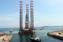 Việt Nam tự chủ về công nghệ giàn khoan dầu khí