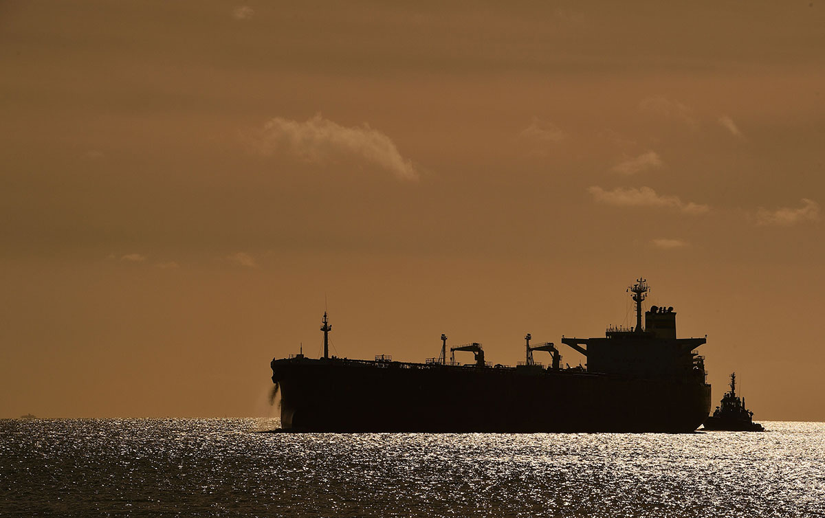 Thuế nhập khẩu dầu mỏ thô 0% chính thức có hiệu lực