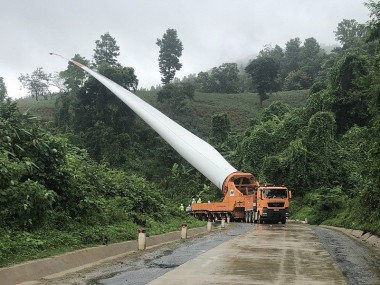 Nhà thầu vận chuyển, xây lắp cùng chủ đầu tư điện gió chạy đua tiến độ giá FIT