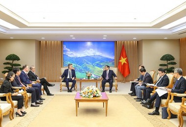 Thủ tướng tiếp lãnh đạo Tập đoàn Năng lượng AES (Hoa Kỳ)