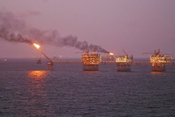Lần đầu tiên xác định được tiềm năng dầu khí Việt Nam