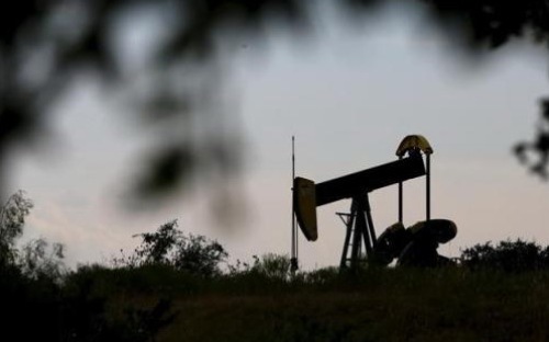 Giá dầu giảm tới 9% trong tháng 11