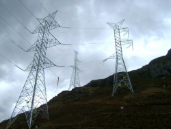 Tạm dừng mua điện từ Trung Quốc trên đường dây 220kV